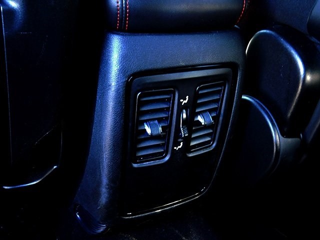 Dodge Durango Vehicle Image 11