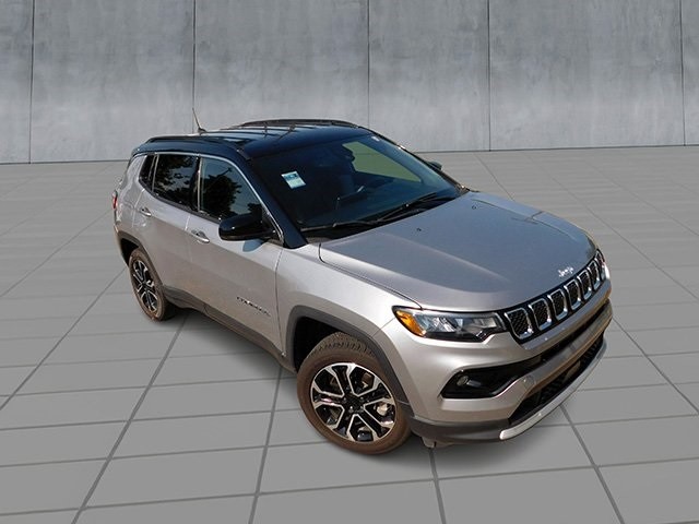 Jeep Compass Vehicle Image 02