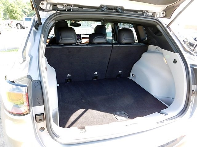 Jeep Compass Vehicle Image 08