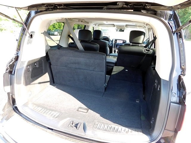 INFINITI QX80 Vehicle Image 08