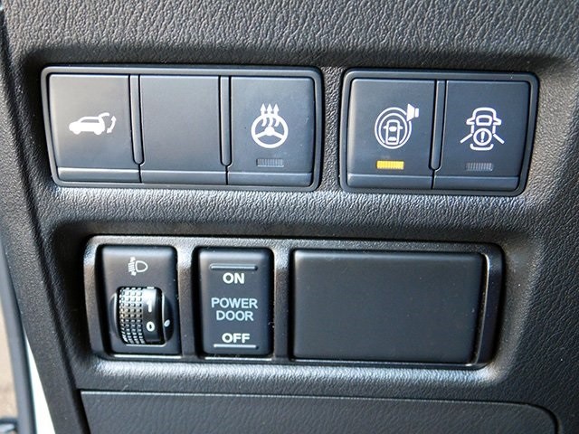 INFINITI QX80 Vehicle Image 27