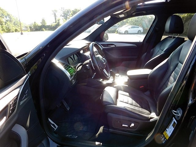 BMW X3 Vehicle Image 16