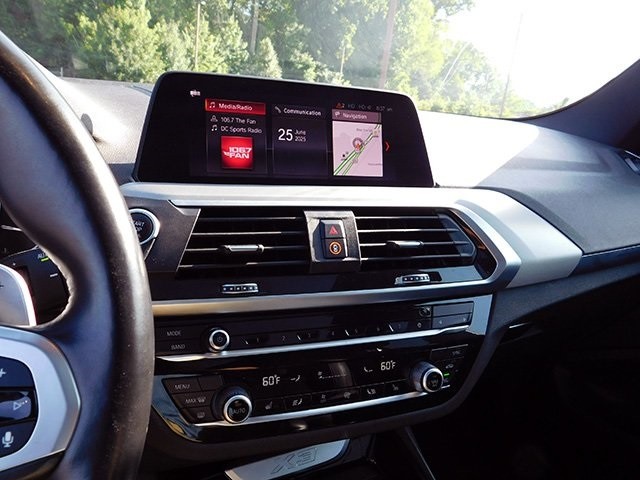 BMW X3 Vehicle Image 19