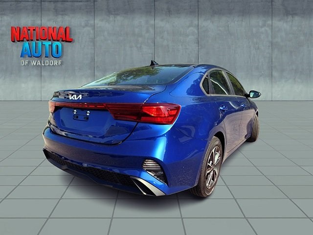 Kia Forte Vehicle Image 05