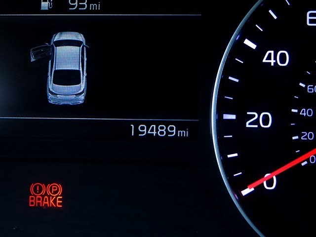 Kia Forte Vehicle Image 20