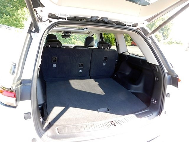 Jeep Grand Cherokee Vehicle Image 07