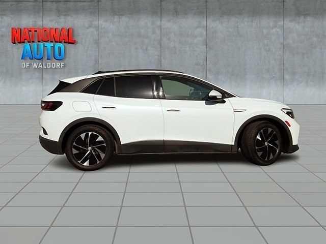 Volkswagen ID.4 Vehicle Image 04