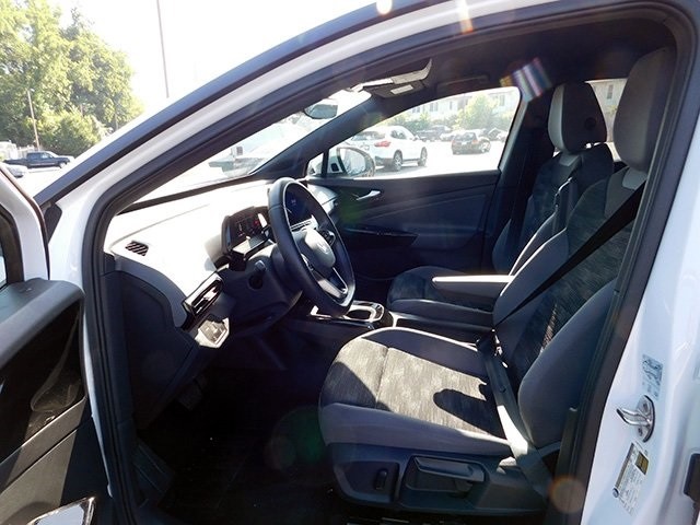 Volkswagen ID.4 Vehicle Image 14