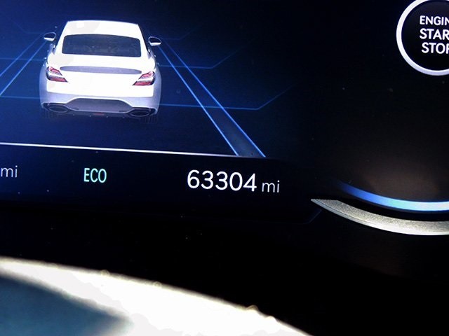 Genesis G70 Vehicle Image 26
