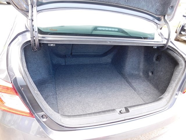 Honda Accord Hybrid Vehicle Image 07