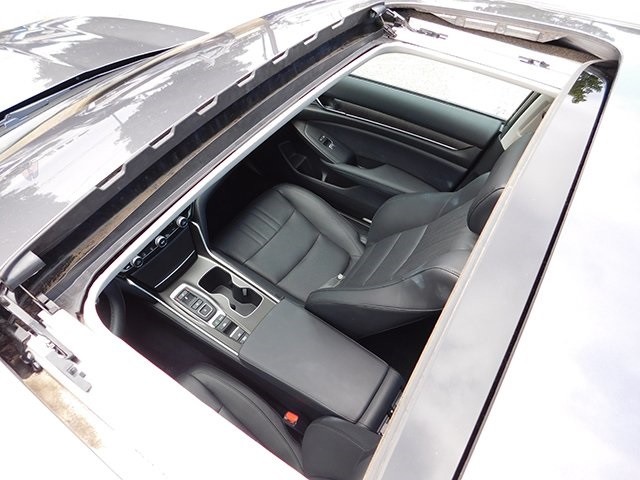 Honda Accord Hybrid Vehicle Image 08