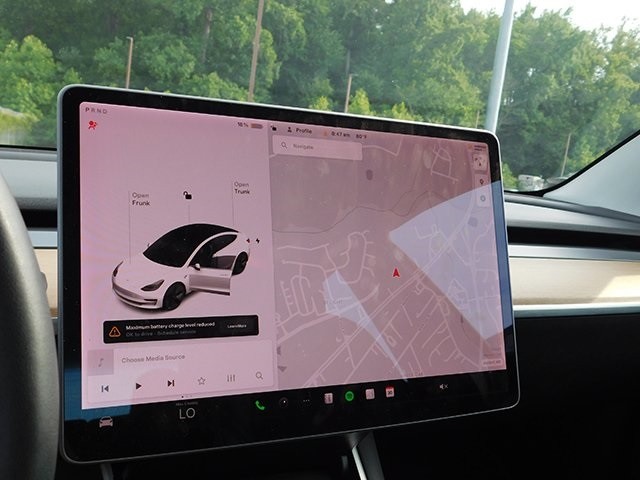 Tesla Model 3 Vehicle Image 16
