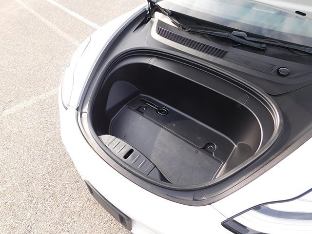 Tesla Model 3 Vehicle Image 22