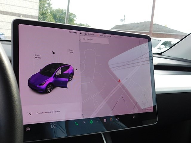 Tesla Model Y Vehicle Image 18