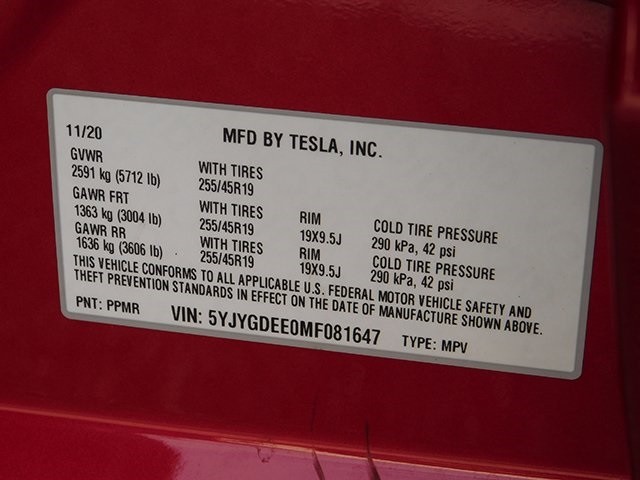 Tesla Model Y Vehicle Image 25