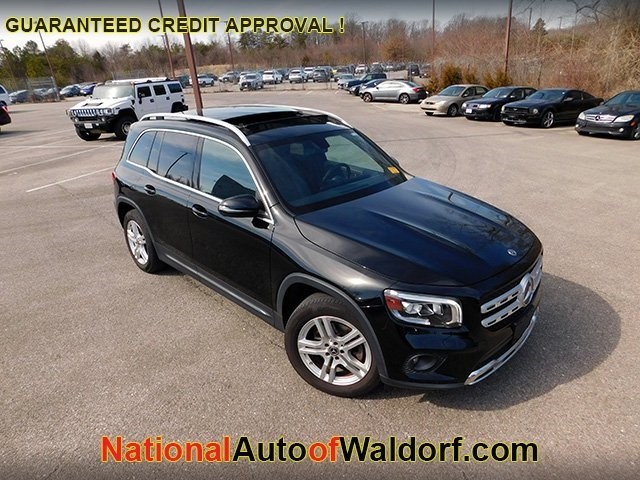 Mercedes-Benz GLB Vehicle Image 02