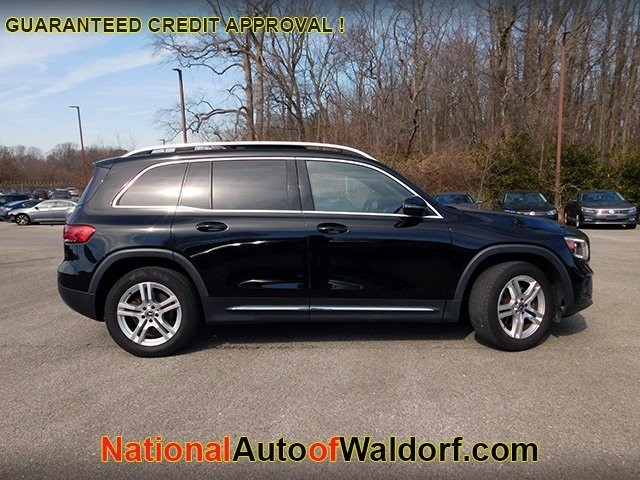 Mercedes-Benz GLB Vehicle Image 04