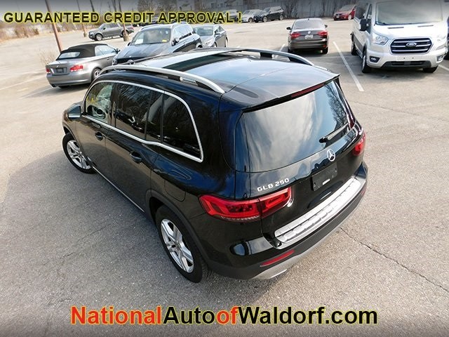 Mercedes-Benz GLB Vehicle Image 06