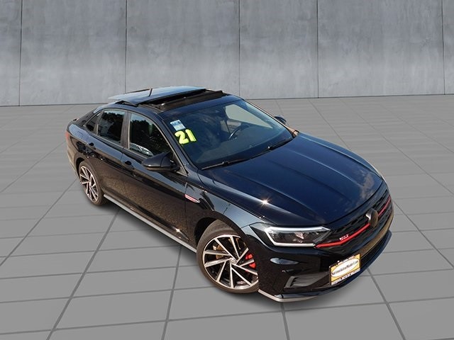 Volkswagen Jetta GLI Vehicle Image 02