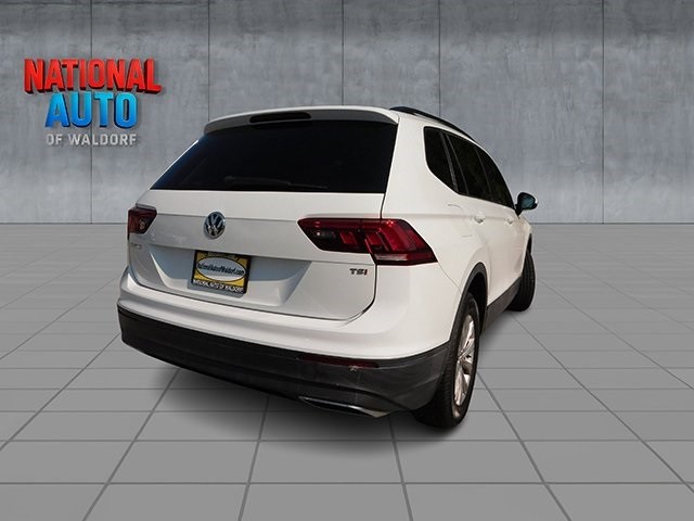 Volkswagen Tiguan Vehicle Image 03