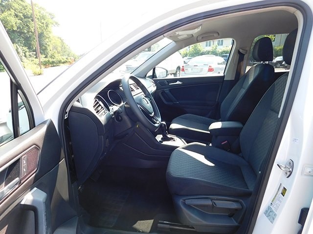 Volkswagen Tiguan Vehicle Image 12