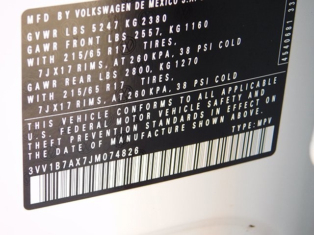Volkswagen Tiguan Vehicle Image 22