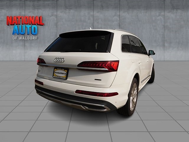 Audi Q7 Vehicle Image 05