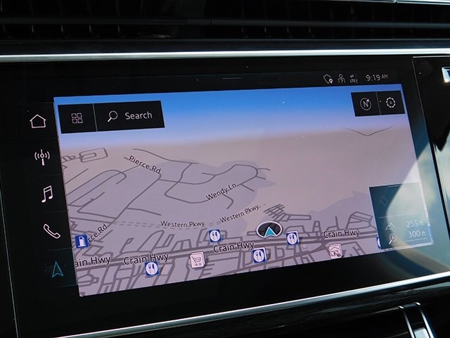 Audi Q7 Vehicle Image 21