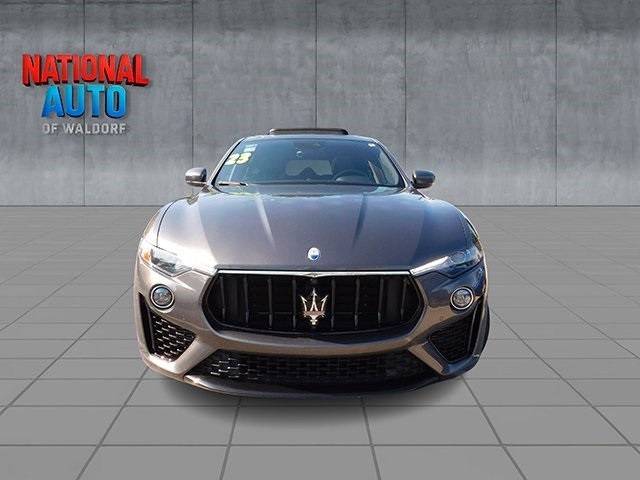 Maserati Levante Vehicle Image 03