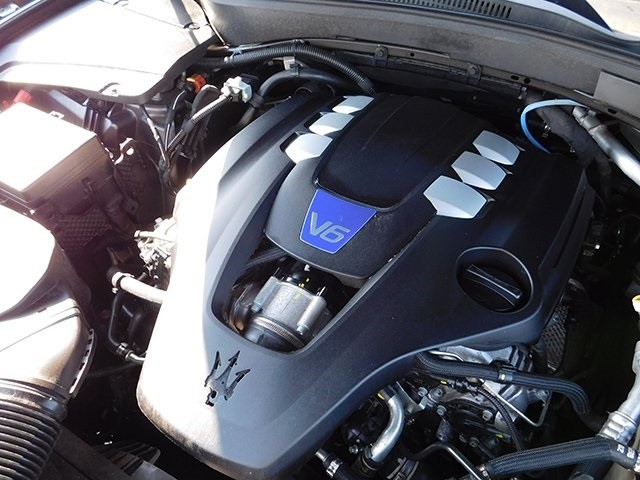 Maserati Levante Vehicle Image 27