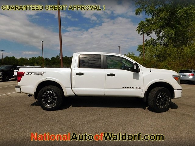Nissan Titan Vehicle Image 03