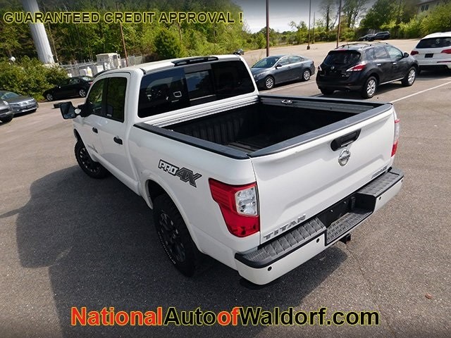 Nissan Titan Vehicle Image 05