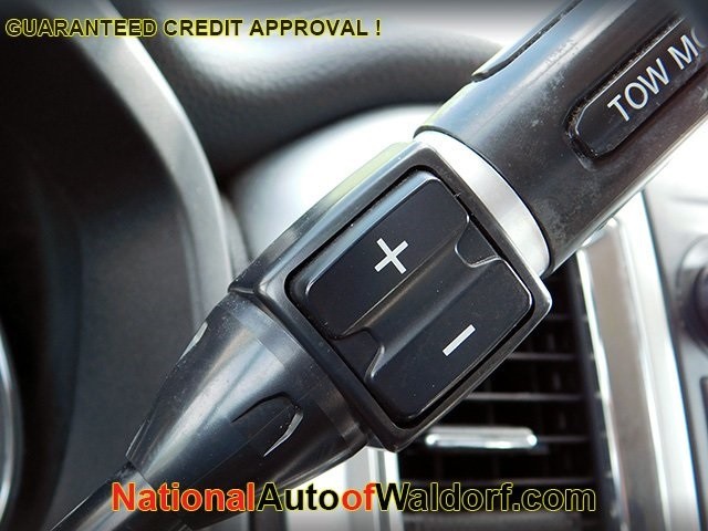 Nissan Titan Vehicle Image 24