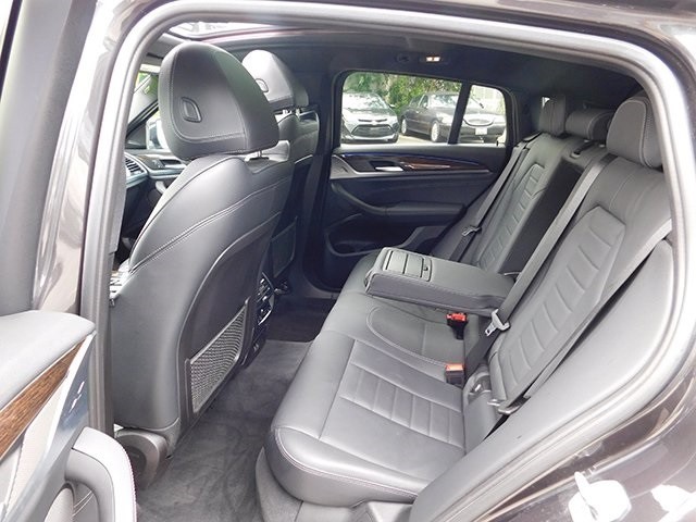 BMW X4 Vehicle Image 11