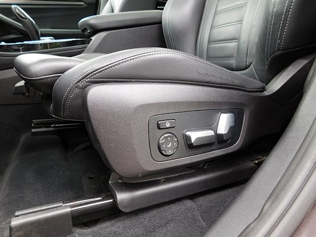 BMW X4 Vehicle Image 18