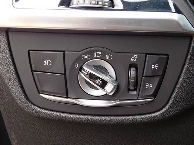 BMW X4 Vehicle Image 29