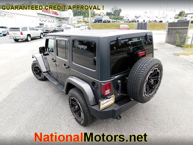 Jeep Wrangler Unlimited Vehicle Image 06