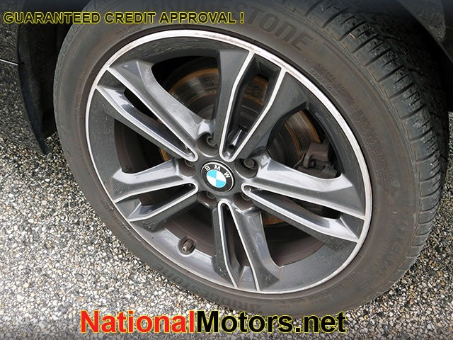 BMW 2 Series Vehicle Image 05