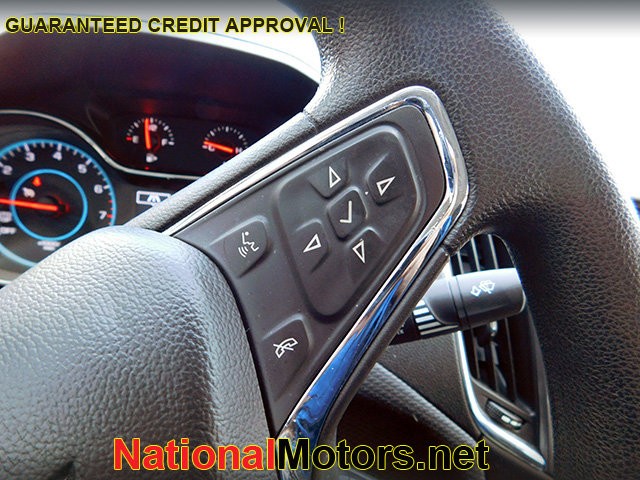 Chevrolet Cruze Vehicle Image 19