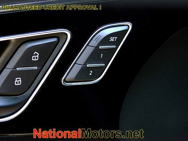 Audi Q7 Vehicle Image 33