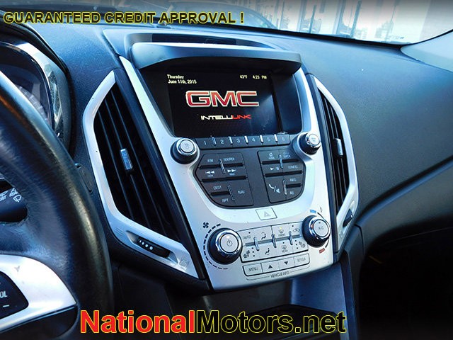 GMC Terrain Vehicle Image 14