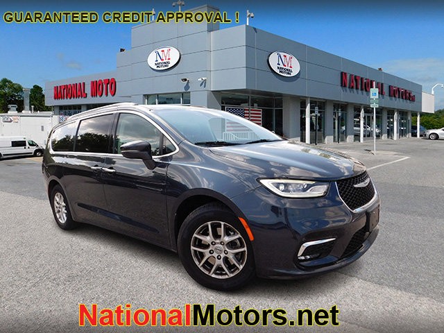 more details - chrysler pacifica