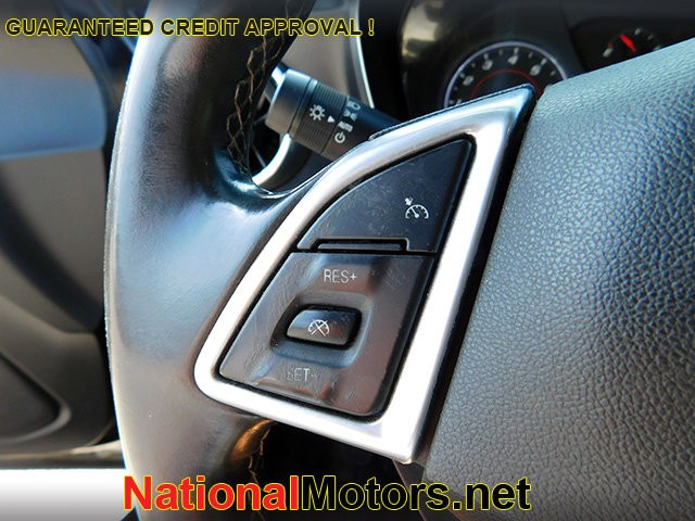 Chevrolet Camaro Vehicle Image 14