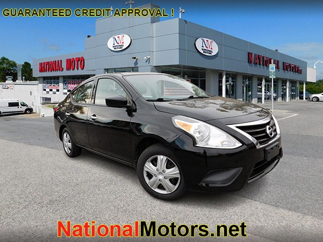 more details - nissan versa sedan