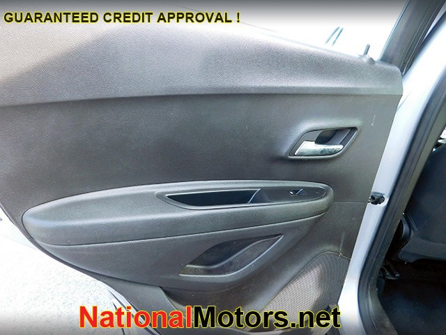 Chevrolet Trax Vehicle Image 08