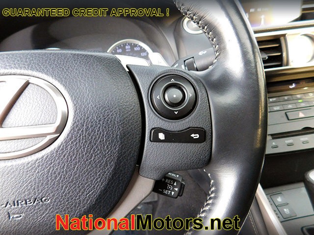 Lexus IS 250 Vehicle Image 24