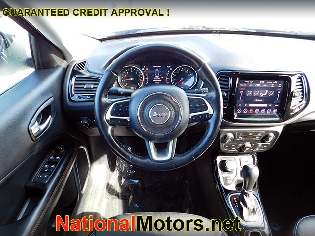Jeep Compass Vehicle Image 13