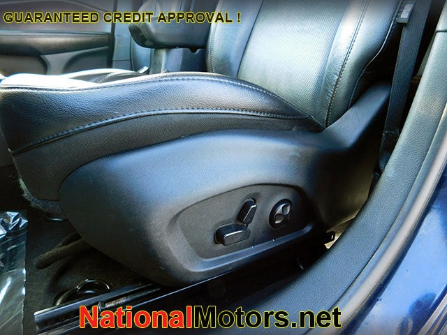 Jeep Compass Vehicle Image 16