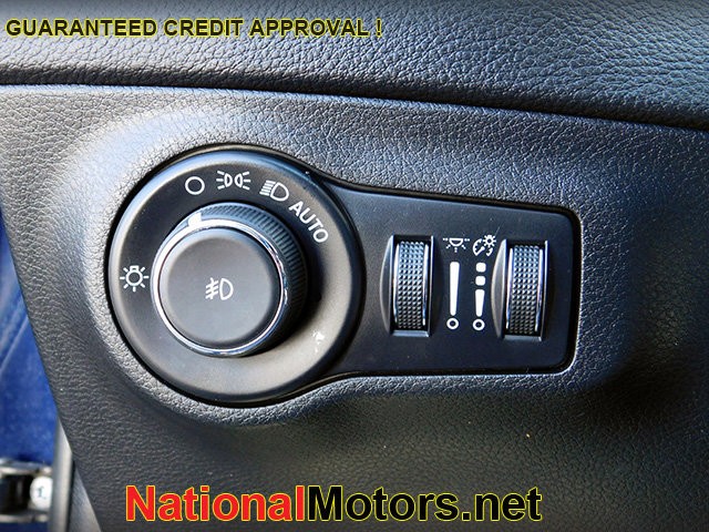 Jeep Compass Vehicle Image 25
