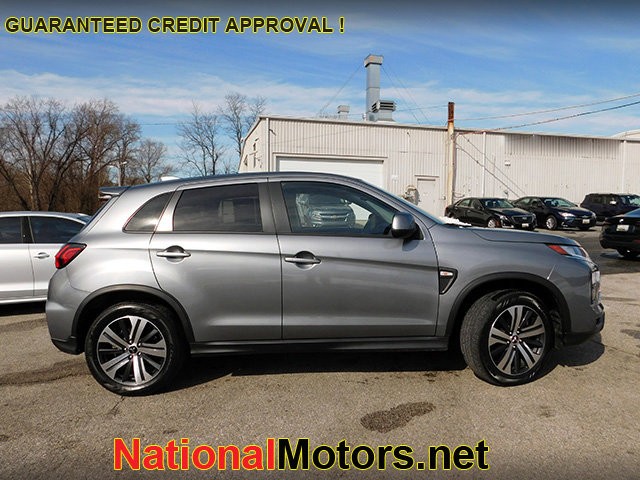 Mitsubishi Outlander Sport Vehicle Image 04